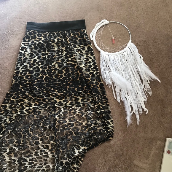 Wet seal Leopard print high low skirt - Picture 2 of 8